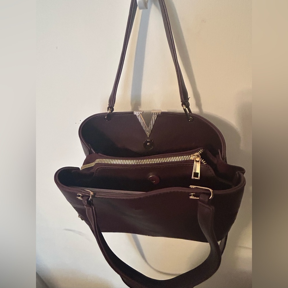 Burgundy Structured Satchel Bag Gold V Top Handle Crossbody Purse - Picture 4 of 12